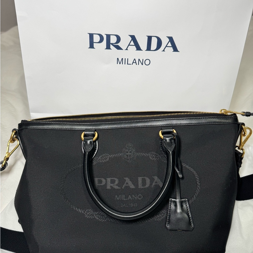 Prada bag Authentic